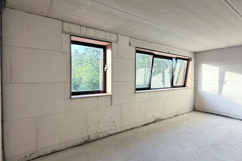 BedrijfsruimteaanJagtlustweg 3 5<br/> inHeerenveen
