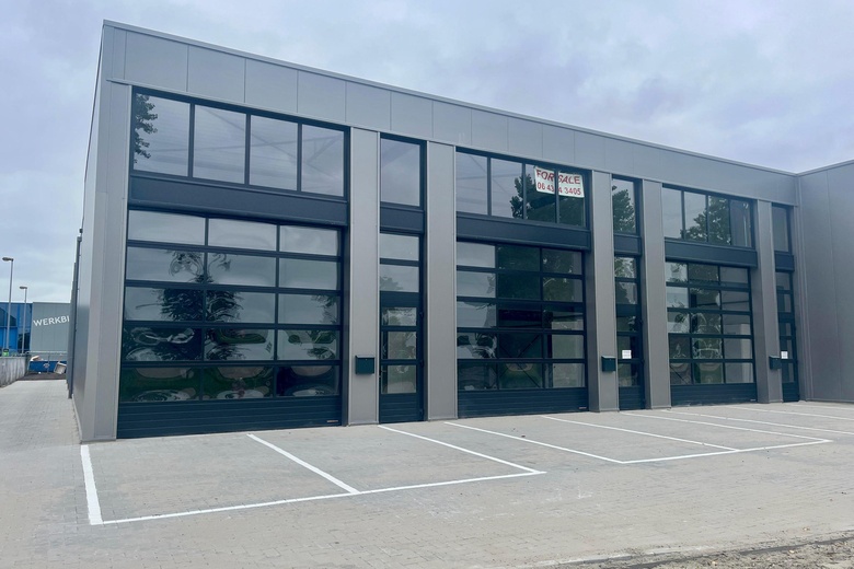 BedrijfsruimteaanZeilmakersstraat 25<br/> inSneek