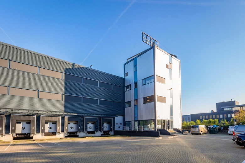 BedrijfsruimteaanBasicweg 8<br/> inAmersfoort BedrijfsruimteaanBasicweg 8<br/> inAmersfoort