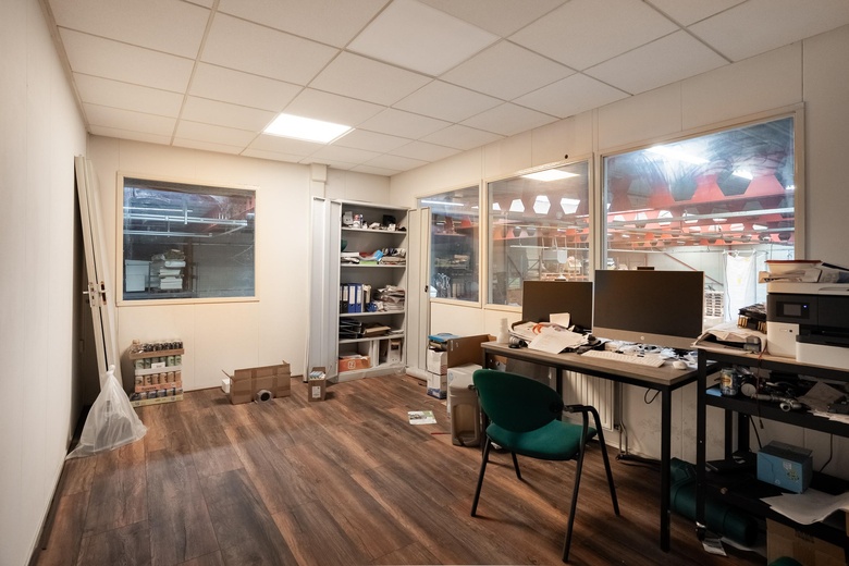 BedrijfsruimteaanOpaalstraat 17<br/> inHengelo