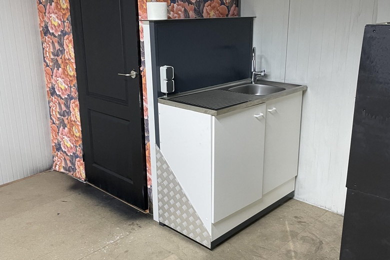 BedrijfsruimteaanEgersundweg 11 a<br/> inGroningen