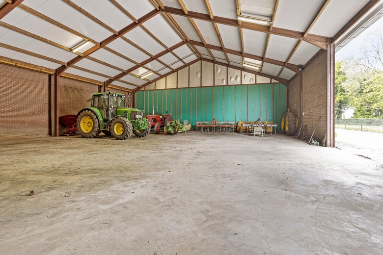 BedrijfsruimteaanTeeuwenhofweg 4 A<br/> inLeunen