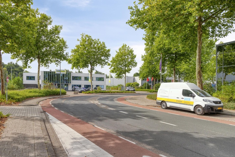 BedrijfsruimteaanPieter Zeemanweg 97<br/> inDordrecht BedrijfsruimteaanPieter Zeemanweg 97<br/> inDordrecht