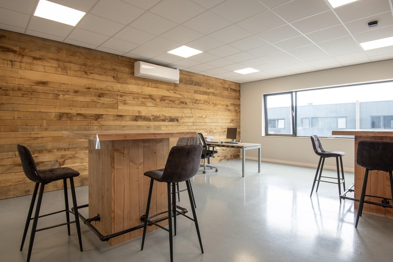 BedrijfsruimteaanSmitspol 15 l<br/> inNijkerk