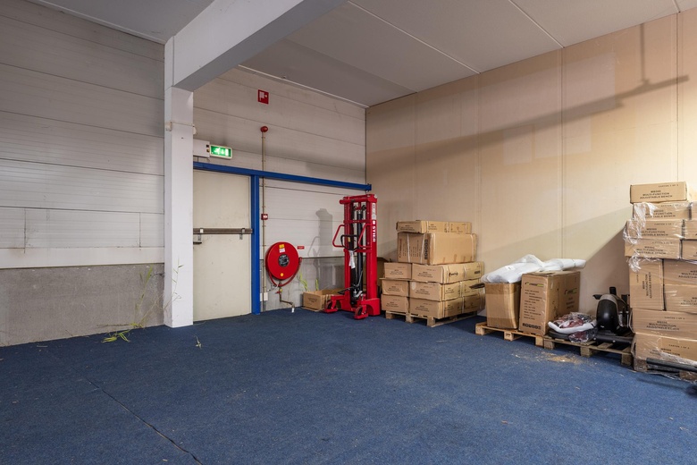 WinkelruimteaanMontageweg 11A<br/> inNieuwegein WinkelruimteaanMontageweg 11A<br/> inNieuwegein