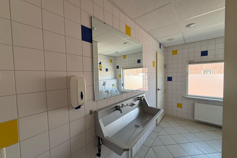 BedrijfsruimteaanNijverheidspad 3 A<br/> inUrk