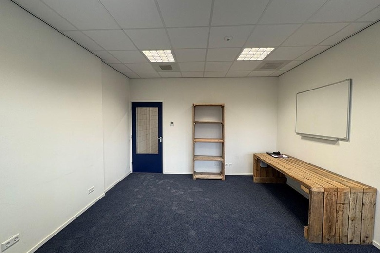 BedrijfsruimteaanVlotlaan 302<br/> inMonster BedrijfsruimteaanVlotlaan 302<br/> inMonster