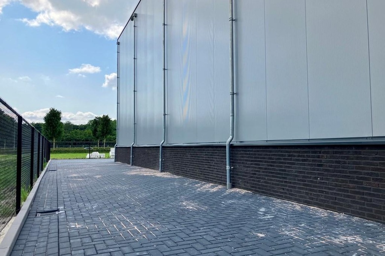 BedrijfsruimteaanLandauer 47<br/> inZeewolde BedrijfsruimteaanLandauer 47<br/> inZeewolde