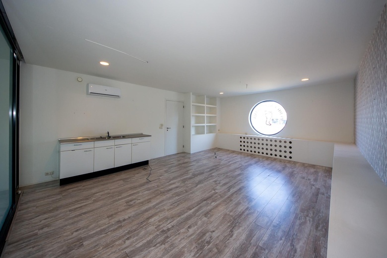 BedrijfsruimteaanChromiumweg 83<br/> inAmersfoort