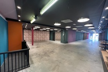 Bekijk foto 4 van Donkerstraat 23