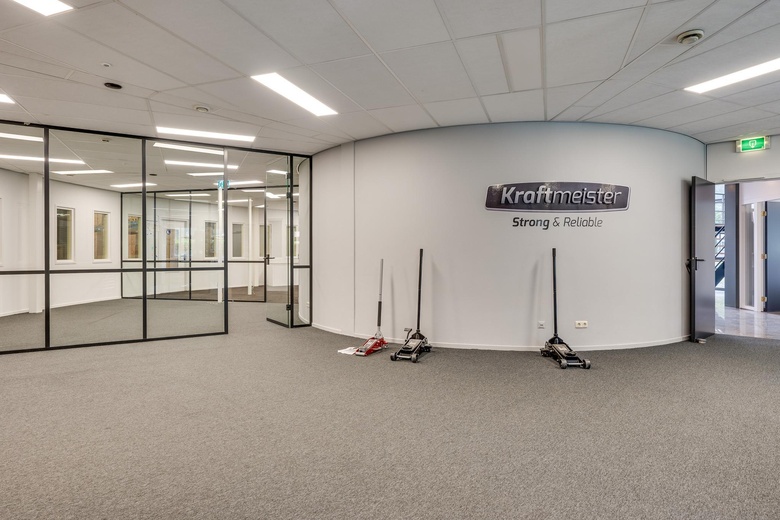 BedrijfsruimteaanRandweg 1 b<br/> inSomeren BedrijfsruimteaanRandweg 1 b<br/> inSomeren