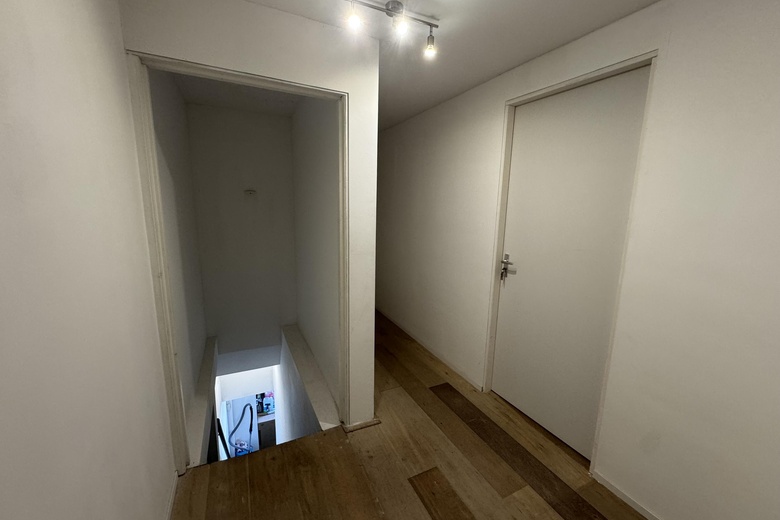 BedrijfsruimteaanSchellingweg 13 L A<br/> inZaandam