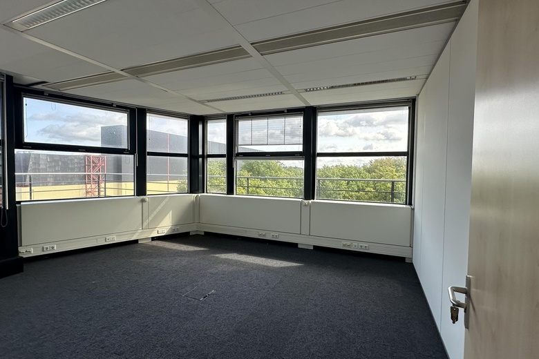 KantoorruimteaanJoulehof 12 c<br/> inBergen op Zoom KantoorruimteaanJoulehof 12 c<br/> inBergen op Zoom