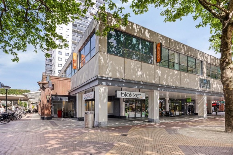 WinkelruimteaanVeerplein 26<br/> inVlaardingen WinkelruimteaanVeerplein 26<br/> inVlaardingen