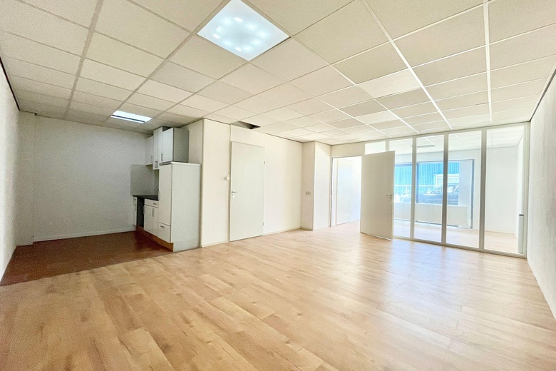 KantoorruimteaanBedrijvenpark Twente 165 o<br/> inAlmelo KantoorruimteaanBedrijvenpark Twente 165 o<br/> inAlmelo