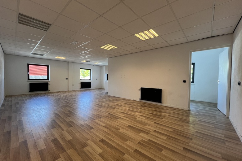 BedrijfsruimteaanIndustrieweg 18 1<br/> inHarderwijk