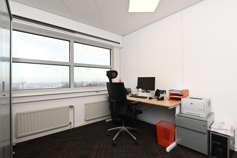 KantoorruimteaanMaanweg 174<br/> inDen Haag