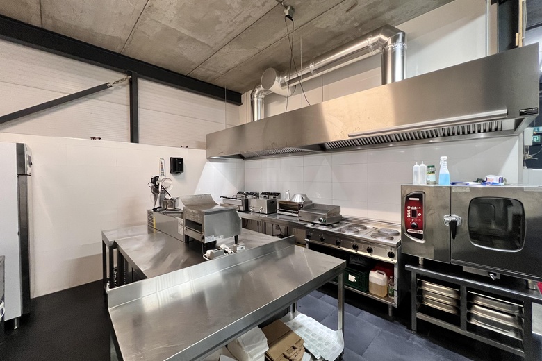 BedrijfsruimteaanGerrit Bolkade 66<br/> inZaandam BedrijfsruimteaanGerrit Bolkade 66<br/> inZaandam