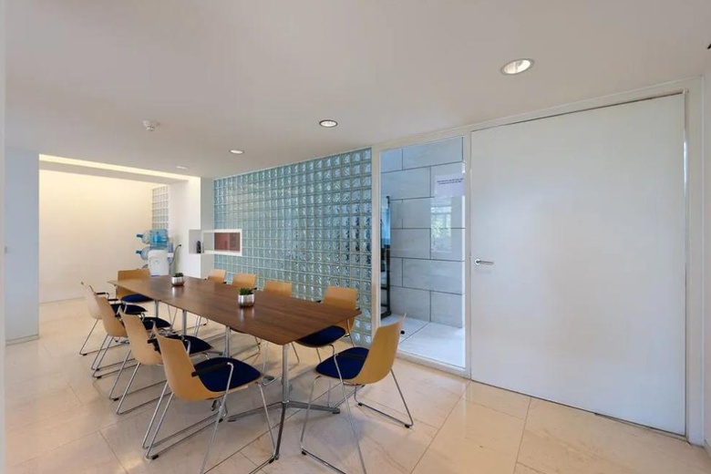 KantoorruimteaanBonairelaan 4<br/> inHilversum KantoorruimteaanBonairelaan 4<br/> inHilversum