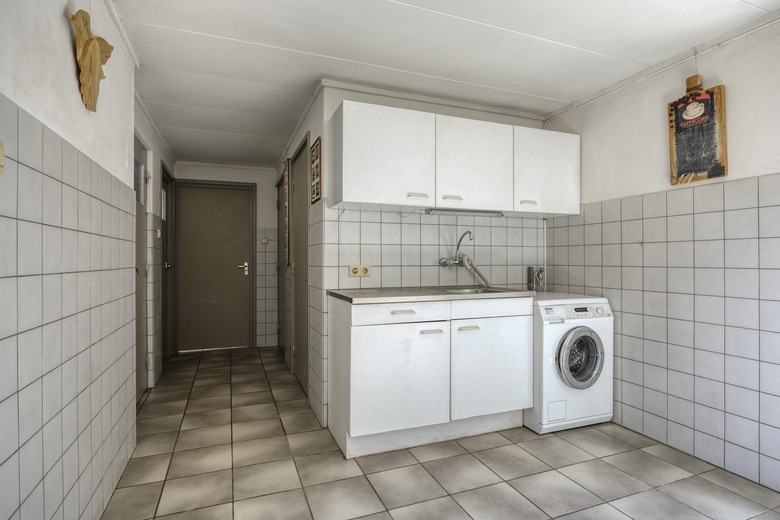 BedrijfsruimteaanNieuwe Baan 49<br/> inTienraij