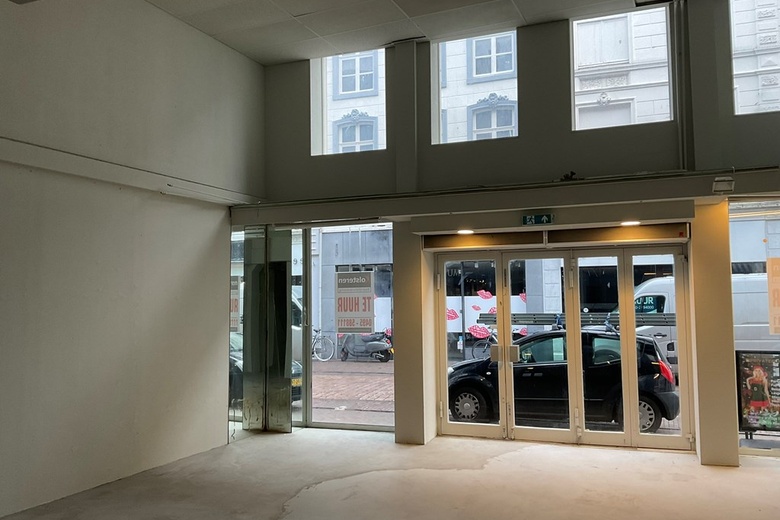 WinkelruimteaanVarkensmarkt 10<br/> inRoermond