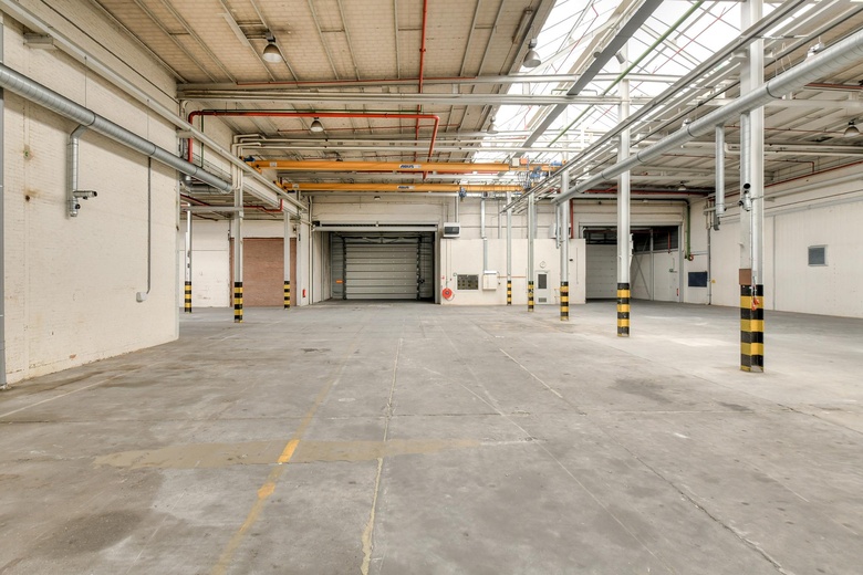 BedrijfsruimteaanIndustriedwarsweg 7<br/> inEtten-Leur BedrijfsruimteaanIndustriedwarsweg 7<br/> inEtten-Leur