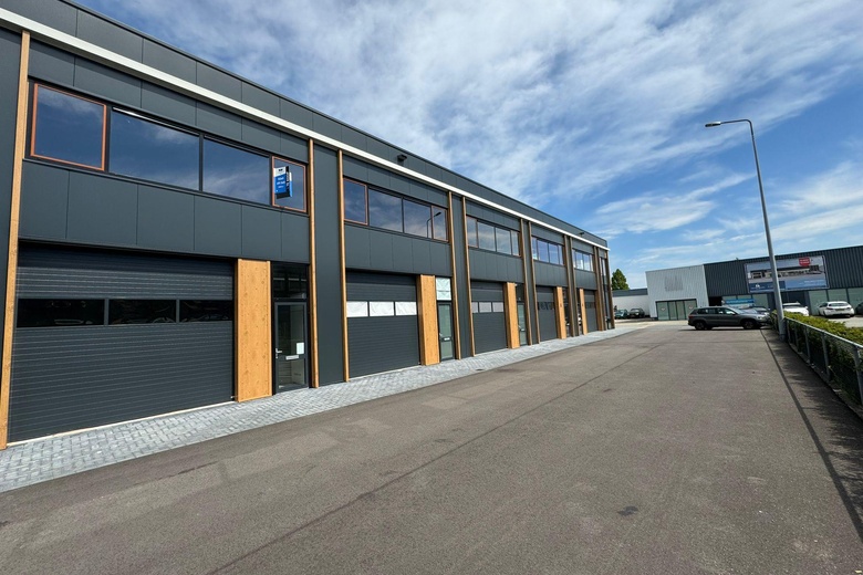 Bekijk foto Bedrijfsruimte aan de Amperestraat 7 05 in Harderwijk