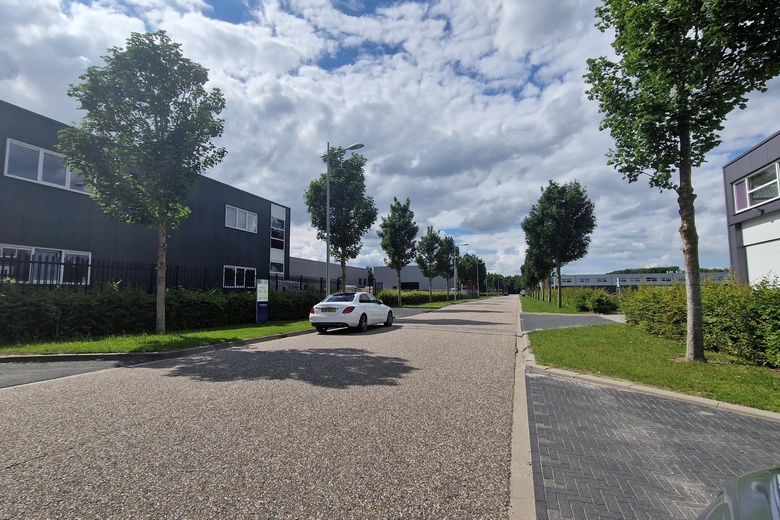 BedrijfsruimteaanEenspan 19 M<br/> inZeewolde BedrijfsruimteaanEenspan 19 M<br/> inZeewolde