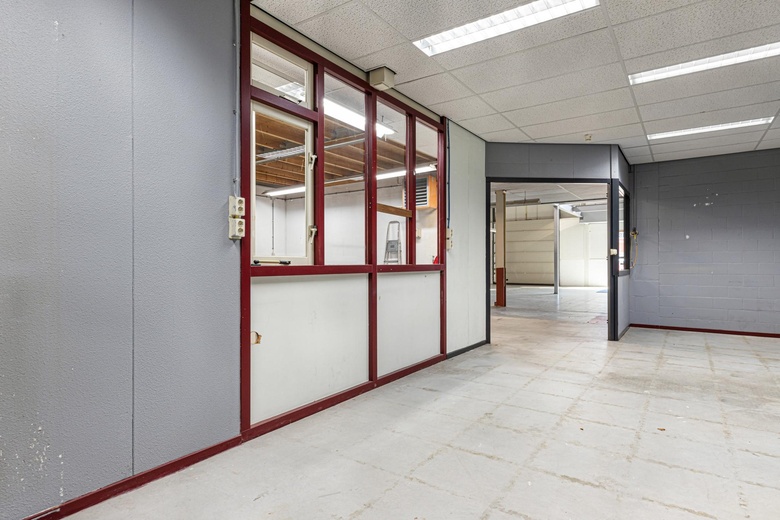 BedrijfsruimteaanEuromarkt 129<br/> inAlphen aan den Rijn