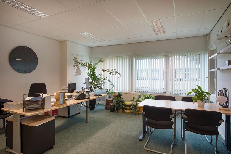 BedrijfsruimteaanDe Gaffel 25<br/> inDrachten