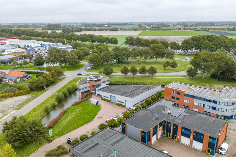 BedrijfsruimteaanDe Dijken 1<br/> inTuitjenhorn