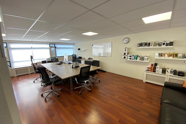 KantoorruimteaanPilotenstraat 64<br/> inAmsterdam KantoorruimteaanPilotenstraat 64<br/> inAmsterdam