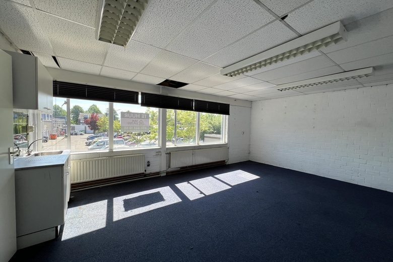 WinkelruimteaanVenneperstraat 20 C<br/> inNieuw-Vennep WinkelruimteaanVenneperstraat 20 C<br/> inNieuw-Vennep
