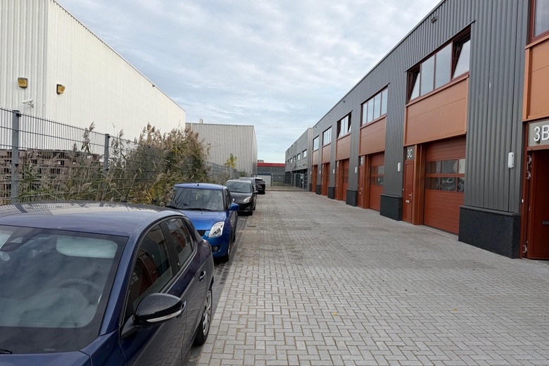 BedrijfsruimteaanKompasstraat 3 B<br/> inCapelle aan den IJssel