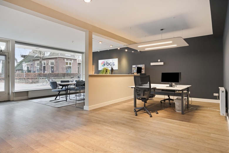 KantoorruimteaanStationsstraat 21<br/> inErmelo KantoorruimteaanStationsstraat 21<br/> inErmelo