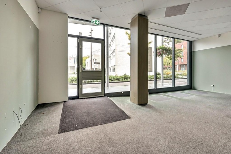 WinkelruimteaanRaadhuisplein 14<br/> inZeewolde WinkelruimteaanRaadhuisplein 14<br/> inZeewolde
