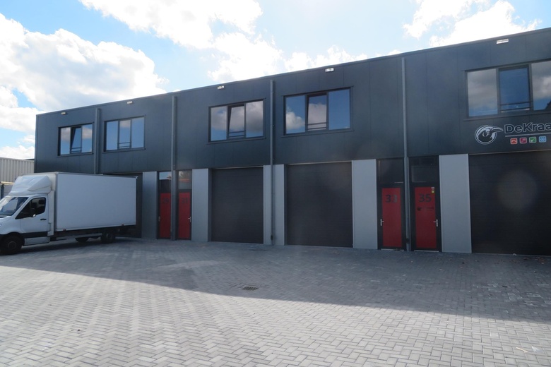 BedrijfsruimteaanPascalstraat 27 - 31<br/> inHarderwijk BedrijfsruimteaanPascalstraat 27 - 31<br/> inHarderwijk