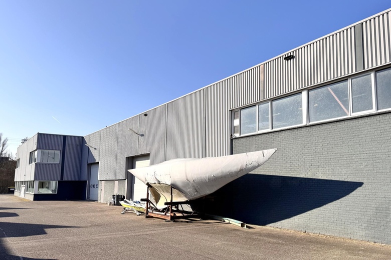 BedrijfsruimteaanSchimminck 15<br/> inZaltbommel BedrijfsruimteaanSchimminck 15<br/> inZaltbommel