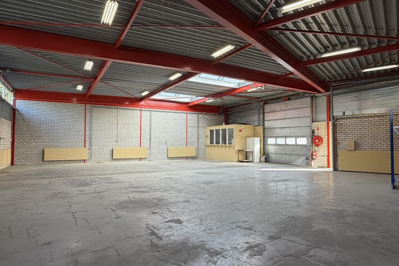 BedrijfsruimteaanBekerakker 11 B<br/> inEindhoven BedrijfsruimteaanBekerakker 11 B<br/> inEindhoven