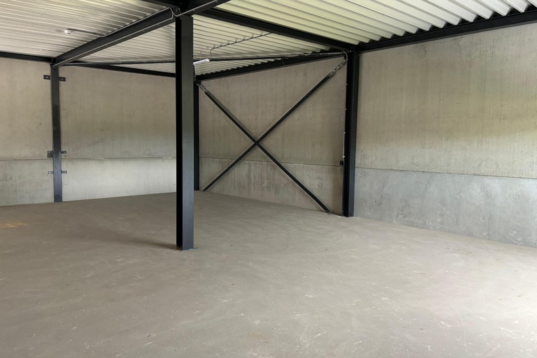 BedrijfsruimteaanAgriport 11 09<br/> inMiddenmeer