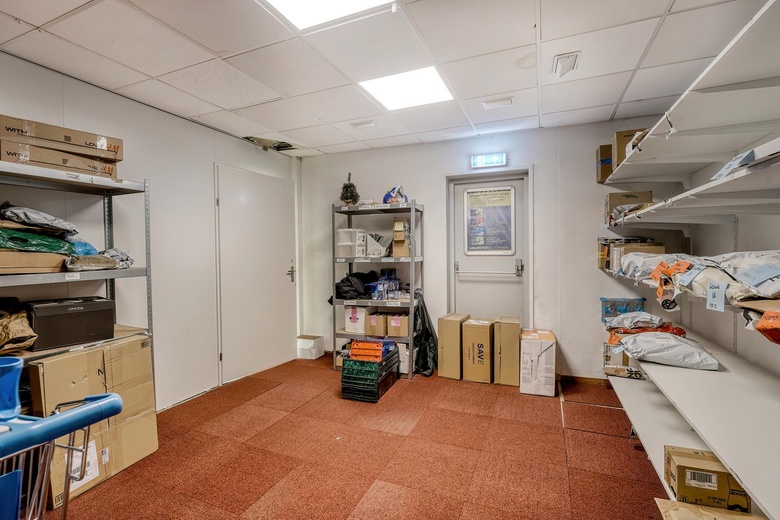 WinkelruimteaanKoestraat 26<br/> inRijnsburg WinkelruimteaanKoestraat 26<br/> inRijnsburg