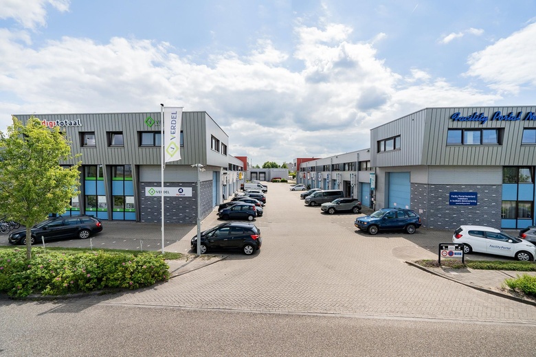 KantoorruimteaanVeenderveld 32<br/> inRoelofarendsveen KantoorruimteaanVeenderveld 32<br/> inRoelofarendsveen