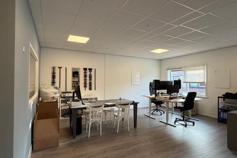 BedrijfsruimteaanParallelweg 33<br/> inVolendam