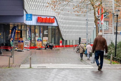 Bekijk foto 2 van Zuidpassage 24