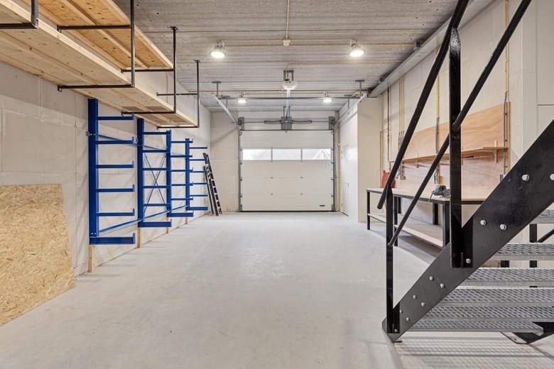 BedrijfsruimteaanBoeingavenue 305 F<br/> inSchiphol-Rijk