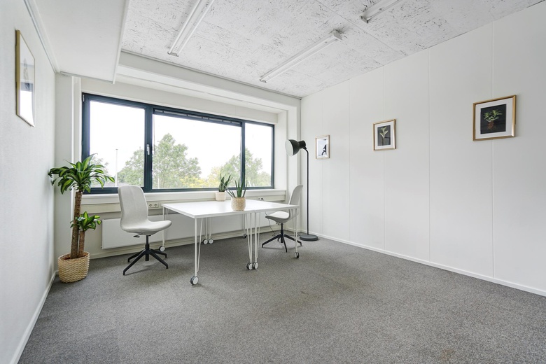 KantoorruimteaanHoorn 77<br/> inAlphen aan den Rijn KantoorruimteaanHoorn 77<br/> inAlphen aan den Rijn