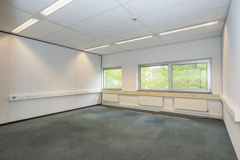 KantoorruimteaanHub Dassenplein 3<br/> inSittard KantoorruimteaanHub Dassenplein 3<br/> inSittard