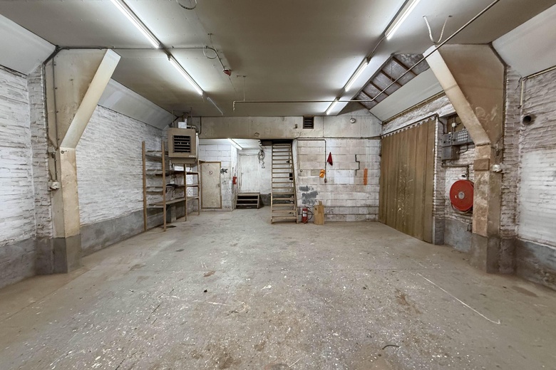 BedrijfsruimteaanJan de Rooijstraat 22<br/> inKaatsheuvel