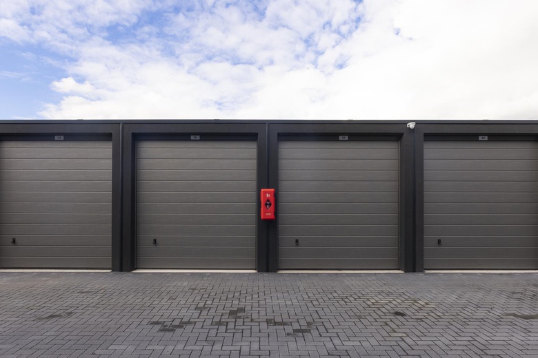 BedrijfsruimteaanGaragePark Etten - Leur XXL 0 ong<br/> inEtten-Leur