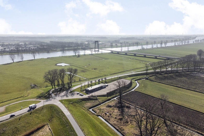Bedrijfsruimteaande Kromme Nol 4<br/> inWijk en Aalburg Bedrijfsruimteaande Kromme Nol 4<br/> inWijk en Aalburg